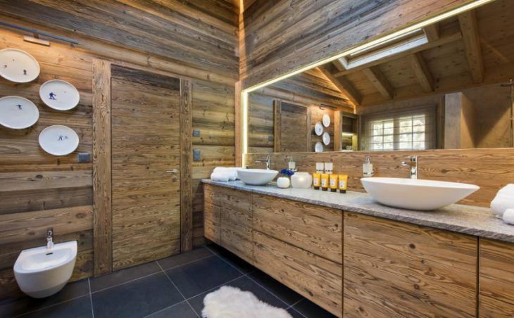 Chalet Daphne, Verbier, Bathroom